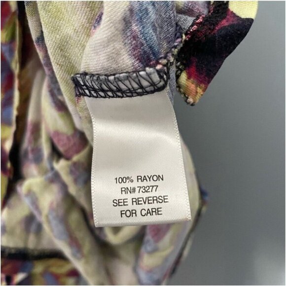 Vera Wang Multicolored Sleeveless Top Women's Size Large Designer Blouse - Picture 5 of 5